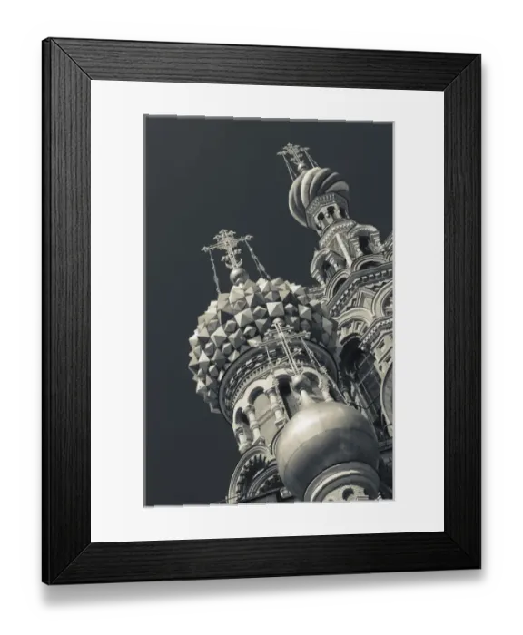 Framed Print : Russia, Saint Petersburg, Center, Church of the Saviour of Spilled Blood on Griboedov Canal Framed Print : Russia, Saint Petersburg, Center, Church of the Saviour of Spilled Blood on Griboedov Canal