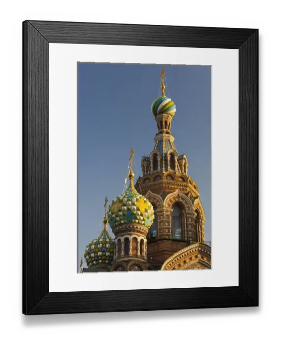 Framed Print : Russia, Saint Petersburg, Center, Church of the Saviour of Spilled Blood on Griboedov Canal Framed Print : Russia, Saint Petersburg, Center, Church of the Saviour of Spilled Blood on Griboedov Canal