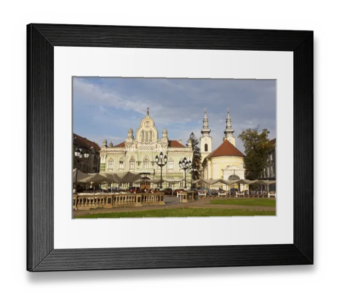 Framed Print : Timisoara im Banat Rumaeniens, Haeuser an der Piata Revolutii (Piata Unirii), dem Framed Print : Timisoara im Banat Rumaeniens, Haeuser an der Piata Revolutii (Piata Unirii), dem