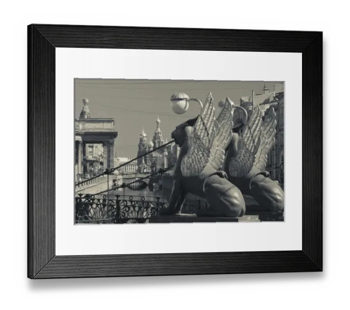 Framed Print : Russia, Saint Petersburg, Center, Bankovsky Bridge, griffin statue