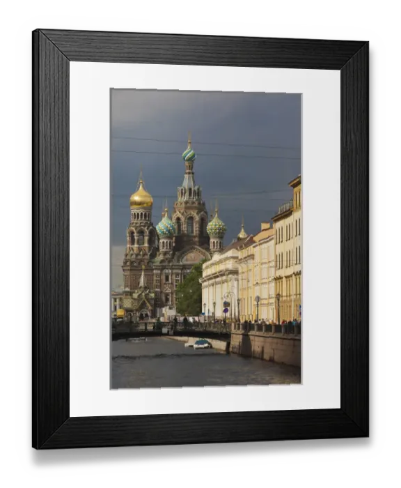 Framed Print : Russia, Saint Petersburg, Center, Church of the Saviour of Spilled Blood on Griboedov Canal Framed Print : Russia, Saint Petersburg, Center, Church of the Saviour of Spilled Blood on Griboedov Canal