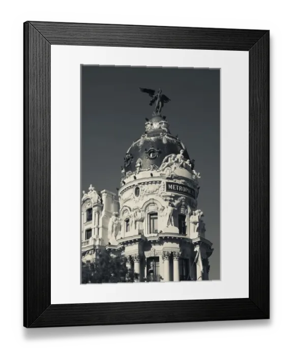 Framed Print : Spain, Madrid, Centro Area, Metropolitan Building, daytime Framed Print : Spain, Madrid, Centro Area, Metropolitan Building, daytime