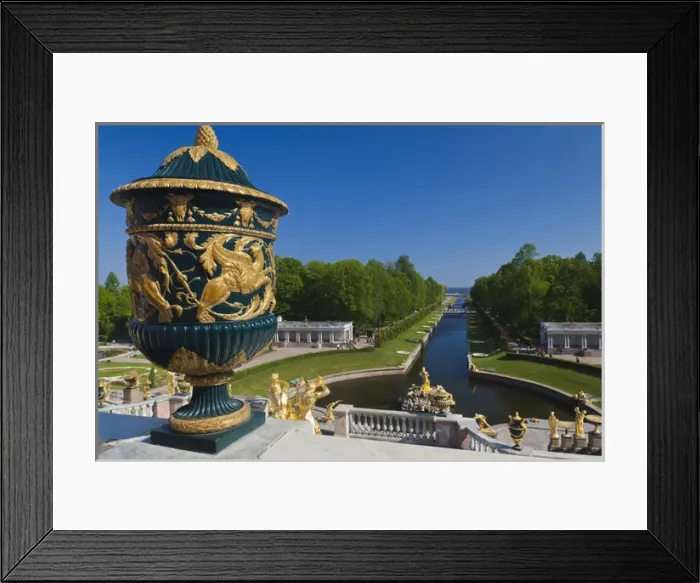 Framed Print : Russia, Saint Petersburg, Peterhof, Grand Cascade fountains Framed Print : Russia, Saint Petersburg, Peterhof, Grand Cascade fountains