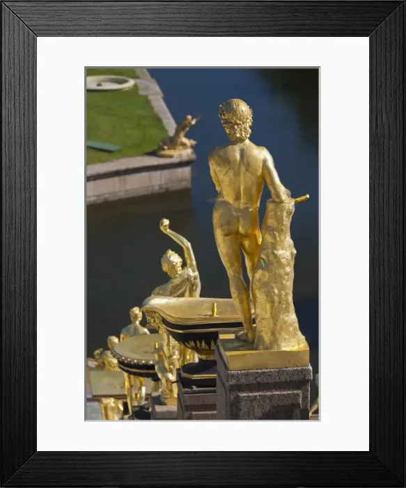 Framed Print : Russia, Saint Petersburg, Peterhof, Grand Cascade fountains