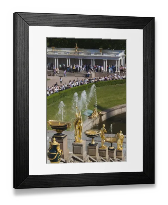 Framed Print : Russia, Saint Petersburg, Peterhof, Grand Cascade fountains