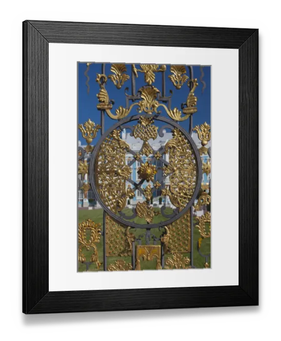 Framed Print : Russia, Saint Petersburg, Pushkin-Tsarskoye Selo, Catherine Palace, palace gate Framed Print : Russia, Saint Petersburg, Pushkin-Tsarskoye Selo, Catherine Palace, palace gate