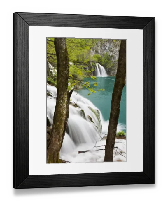 Framed Print : The Plitvice Lakes in the National Park Plitvicka Jezera in Croatia. The lower lakes Framed Print : The Plitvice Lakes in the National Park Plitvicka Jezera in Croatia. The lower lakes