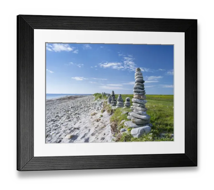 Framed Print : Landscape on the island of South Uist (Uibhist a Deas) in the Outer Hebrides Framed Print : Landscape on the island of South Uist (Uibhist a Deas) in the Outer Hebrides