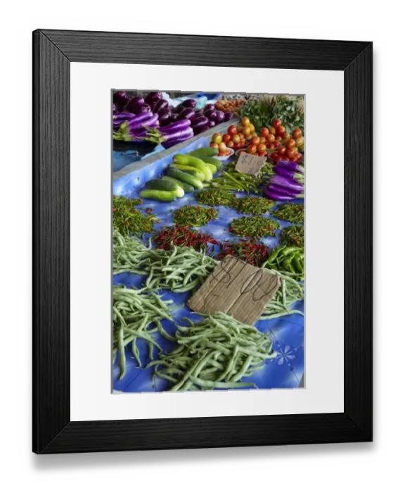 Framed Print : Sigatoka Produce Market, Sigatoka, Coral Coast, Viti Levu, Fiji, South Pacific