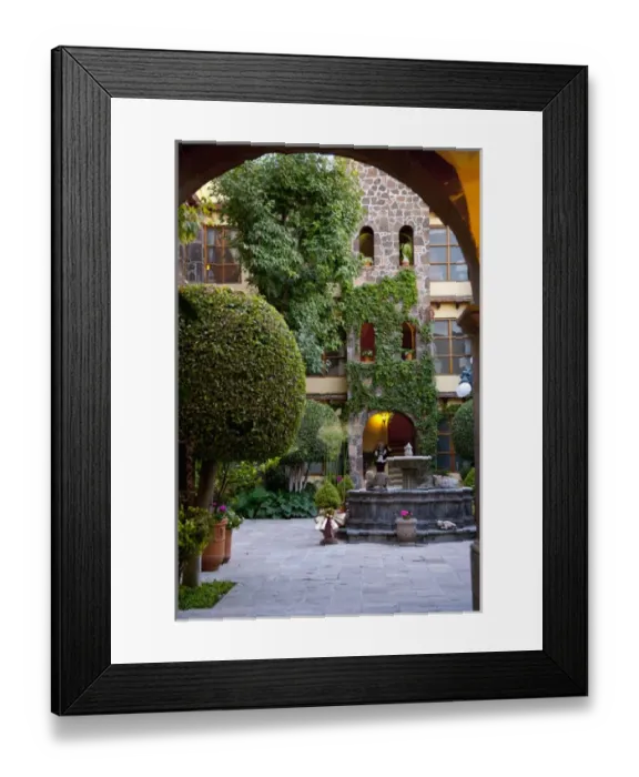 Framed Print : San Miguel de Allende, Mexico, Courtyard