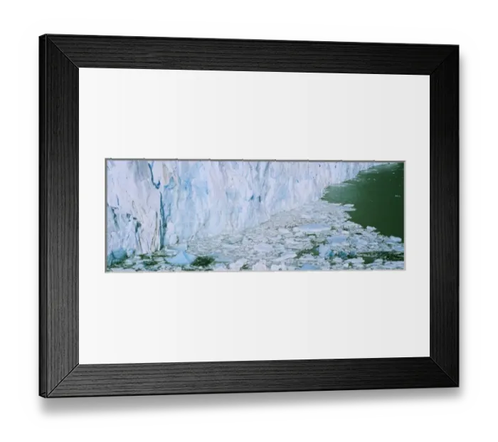 Framed Print : Perito Moreno Glacier in the Los Glaciares National Park, Patagonia, Argentina Framed Print : Perito Moreno Glacier in the Los Glaciares National Park, Patagonia, Argentina
