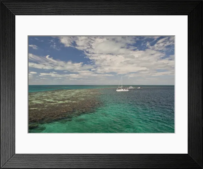 Framed Print : Entrance to famous Blue Hole. World Heritage Site. Central America, Belize. (NR)