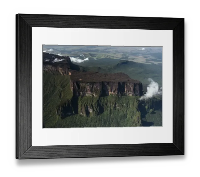 Framed Print : Mount Roraima Pakaraima Mountains Near Phillipai West GUYANA South America Mount