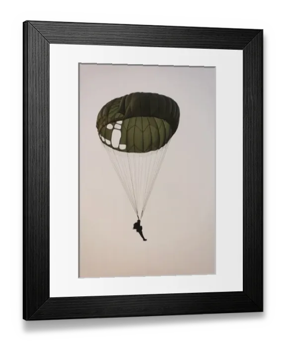 Framed Print : Paratrooper Military parachutists Georgetown GUYANA South America Framed Print : Paratrooper Military parachutists Georgetown GUYANA South America