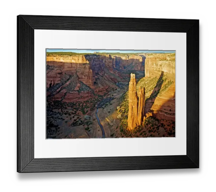 Framed Print : Spider Rock in Canyon de Chelly, Arizona, soars 600 feet into the desert sky Framed Print : Spider Rock in Canyon de Chelly, Arizona, soars 600 feet into the desert sky