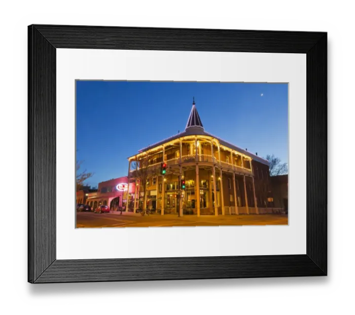 Framed Print : The Weatherford Hotel at dusk in historic downtown Flagstaff, Arizona, USA Framed Print : The Weatherford Hotel at dusk in historic downtown Flagstaff, Arizona, USA