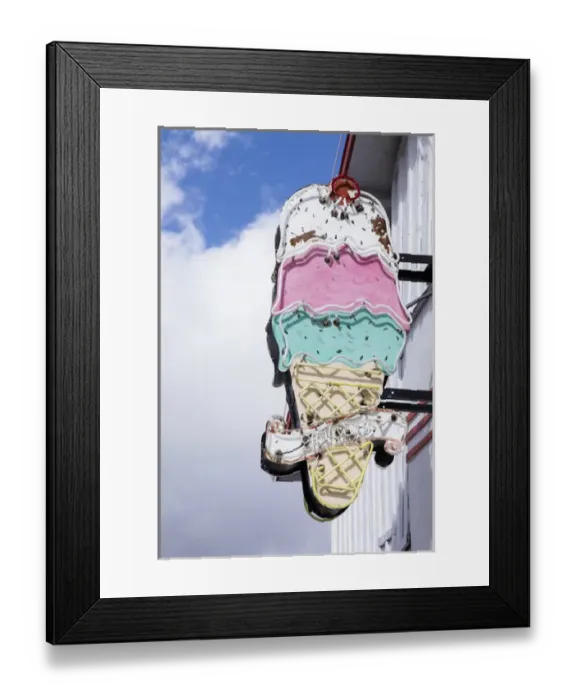 Framed Print : Williams, Arizona, United States. Route 66