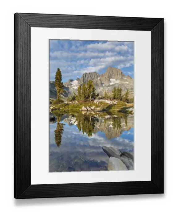 Framed Print : USA, California, Inyo National Forest. Mount Ritter and Banner Peak reflected in Garnet Lake Framed Print : USA, California, Inyo National Forest. Mount Ritter and Banner Peak reflected in Garnet Lake
