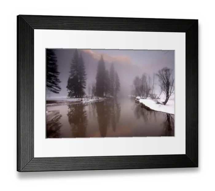 Framed Print : Early morning misty colors in the valley. Yosemite, California, US Framed Print : Early morning misty colors in the valley. Yosemite, California, US