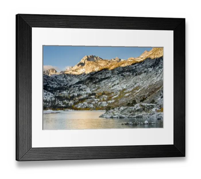 Framed Print : Sabrina Lake sunrise in Eastern Sierra foothills, California, US Framed Print : Sabrina Lake sunrise in Eastern Sierra foothills, California, US