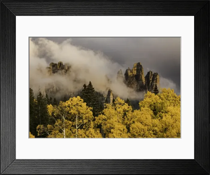 Framed Print : Pinnacles at Owl Creek Pass at sunset, Cimarron range in autumn, San Juan Mountains Framed Print : Pinnacles at Owl Creek Pass at sunset, Cimarron range in autumn, San Juan Mountains