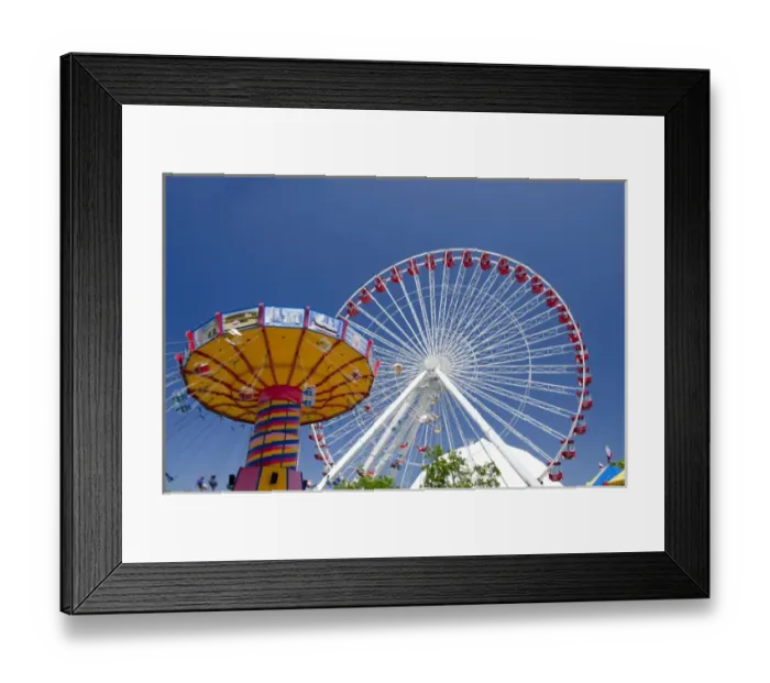 Framed Print : Illinois, Chicago. Navy Pier along the shores of Lake Michigan Framed Print : Illinois, Chicago. Navy Pier along the shores of Lake Michigan