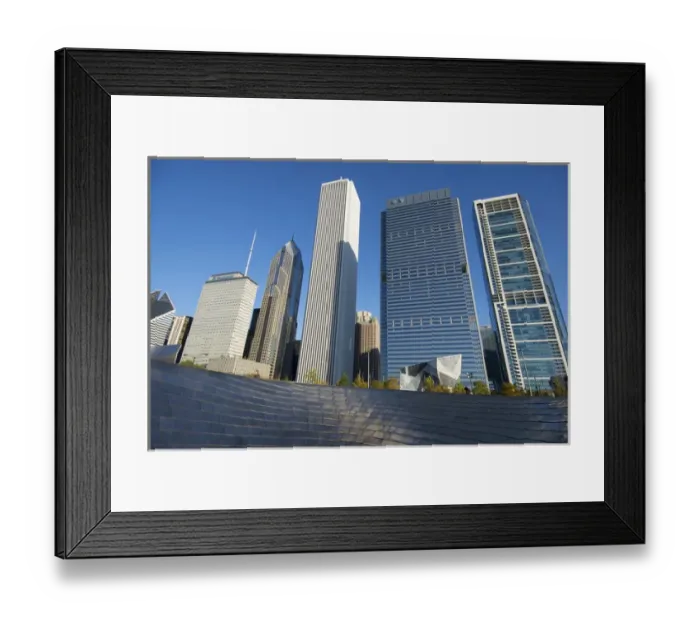 Framed Print : BP Bridge in Millennium Park in Chicago, early morning in autumn, with skyline Framed Print : BP Bridge in Millennium Park in Chicago, early morning in autumn, with skyline