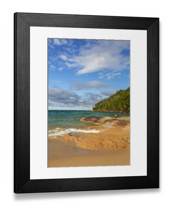 Framed Print : Michigan, Pictured Rocks National Lakeshore, Miners Beach Framed Print : Michigan, Pictured Rocks National Lakeshore, Miners Beach