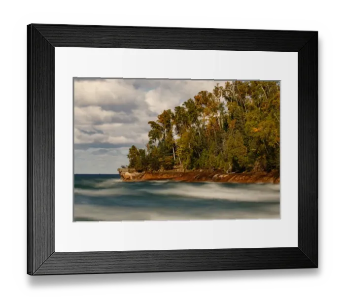 Framed Print : Long exposure of waves along shoreline of Lake Superior, Pictured Rocks National Lakeshore Framed Print : Long exposure of waves along shoreline of Lake Superior, Pictured Rocks National Lakeshore