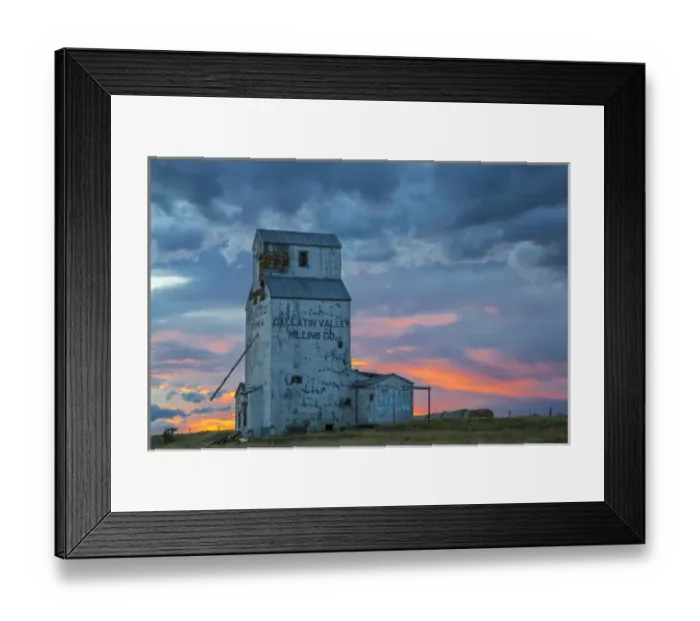 Framed Print : Old granary with sunset clopuds near Choteau, Montana, USA Framed Print : Old granary with sunset clopuds near Choteau, Montana, USA