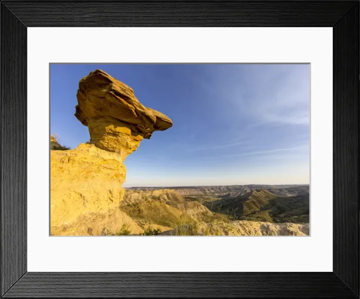 Framed Print : Mushroom caprock over the Missouri River Breakns National Monument, Montana, USA Framed Print : Mushroom caprock over the Missouri River Breakns National Monument, Montana, USA
