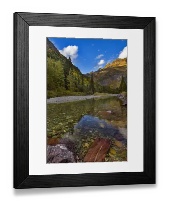 Framed Print : McDonald Creek in autumn with Garden Wall in Glacier National Park, Montana, USA Framed Print : McDonald Creek in autumn with Garden Wall in Glacier National Park, Montana, USA