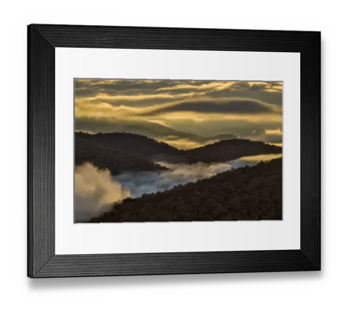 Framed Print : Sunrise and mountain mist, Blue Ridge Mountains from Blue Ridge Parkway near Brevard Framed Print : Sunrise and mountain mist, Blue Ridge Mountains from Blue Ridge Parkway near Brevard
