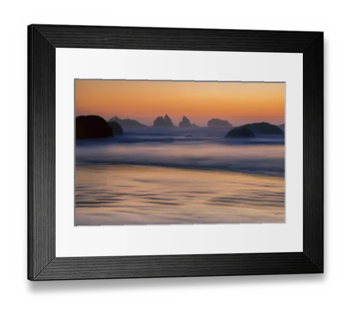 Framed Print : USA, Oregon, Bandon. Beach sunset. Credit as: Jay O Brien / Jaynes Gallery / DanitaDelimont Framed Print : USA, Oregon, Bandon. Beach sunset. Credit as: Jay O Brien / Jaynes Gallery / DanitaDelimont