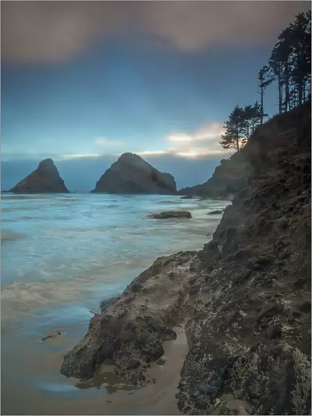 USA, Oregon, Florence. Rocky coast landscape