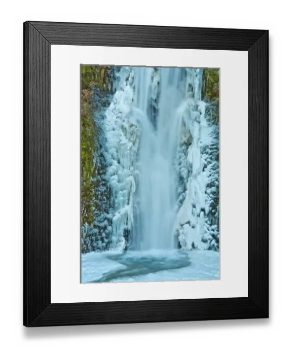 Framed Print : Lower Multnomah Falls, winter, frozen, Columbia Gorge, Oregon, USA Framed Print : Lower Multnomah Falls, winter, frozen, Columbia Gorge, Oregon, USA