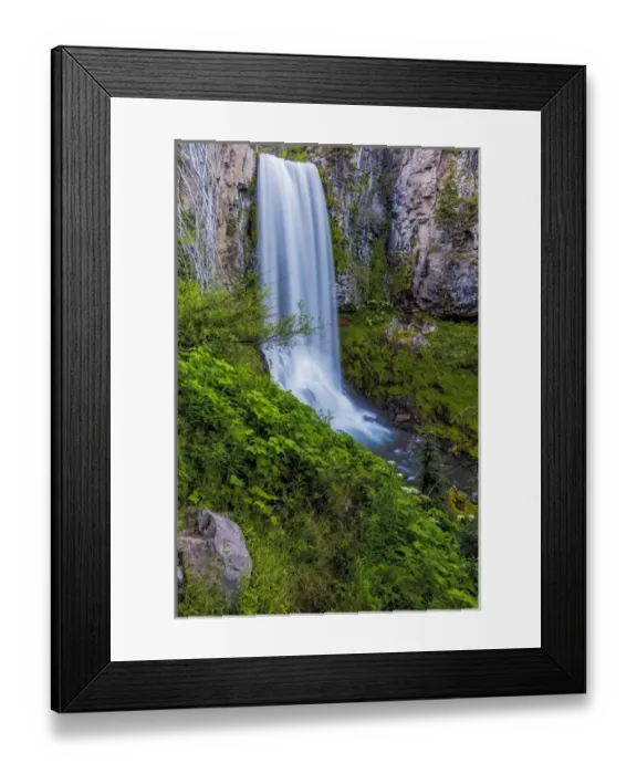 Framed Print : Tumalo Falls in the Deschutes National Forest near Bend, Oregon, USA Framed Print : Tumalo Falls in the Deschutes National Forest near Bend, Oregon, USA