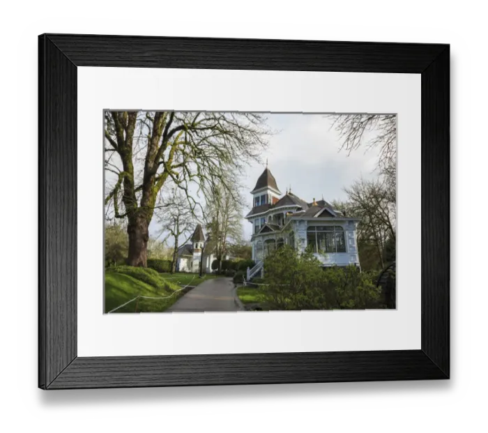 Framed Print : USA, Oregon, Salem, Deepwood Estate