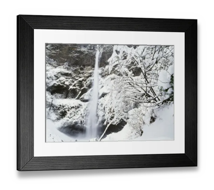 Framed Print : USA, Oregon, Columbia George Scenics Area, View of Multonmah Falls in winter