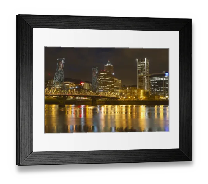 Framed Print : Hawthorne bridge, with city lights reflected in Willamette river, Portland, Oregon Framed Print : Hawthorne bridge, with city lights reflected in Willamette river, Portland, Oregon