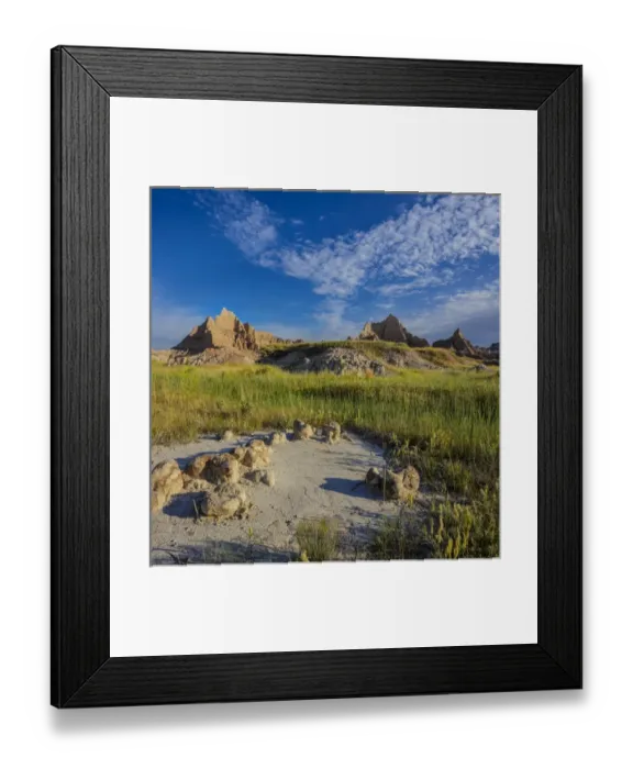 Framed Print : Badlands formations n Badlands National Park, South Dakota, USA