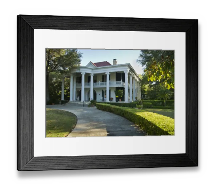 Framed Print : Belle Oaks Inn, plantation style bed & breakfast in Gonzales, Texas Framed Print : Belle Oaks Inn, plantation style bed & breakfast in Gonzales, Texas