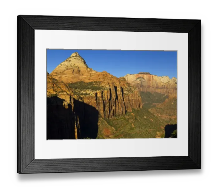 Framed Print : View down into Zion Canyon from Canyon Overlook Trail in Zion National Park, Utah, USA Framed Print : View down into Zion Canyon from Canyon Overlook Trail in Zion National Park, Utah, USA
