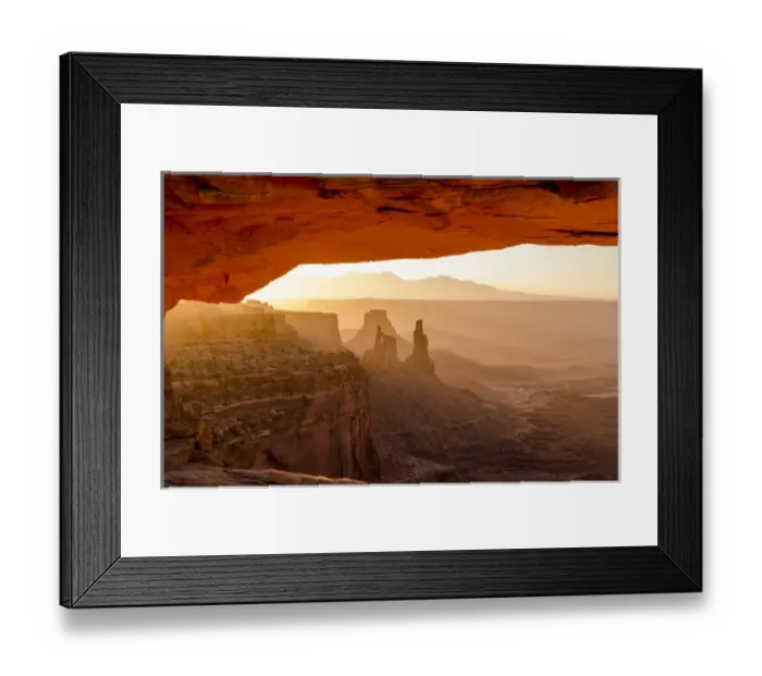 Framed Print : Mesa Arch, Canyonlands National Park, Utah, USA Framed Print : Mesa Arch, Canyonlands National Park, Utah, USA