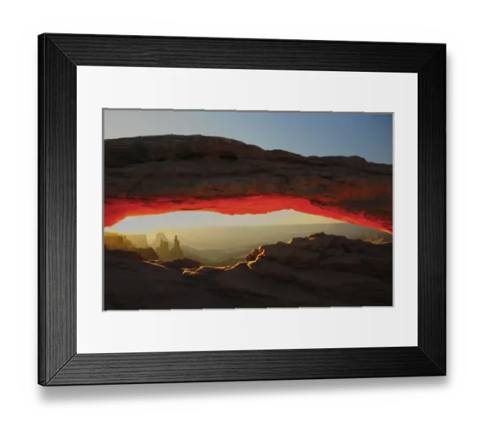 Framed Print : Mesa Arch at Sunrise, Canyonlands National Park, Utah, USA Framed Print : Mesa Arch at Sunrise, Canyonlands National Park, Utah, USA