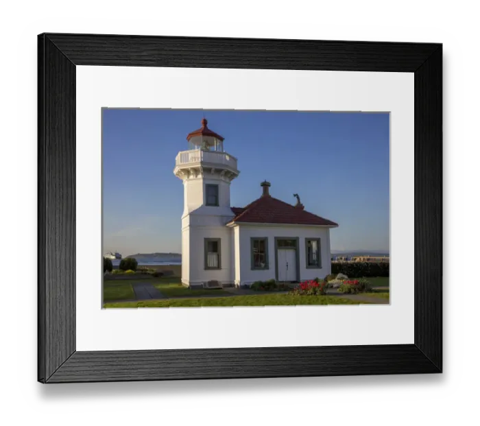 Framed Print : The Mukilteo Lighthouse in Everett, Washington, USA Framed Print : The Mukilteo Lighthouse in Everett, Washington, USA
