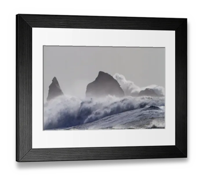 Framed Print : La Push Pummel and sea stacks. (MR)