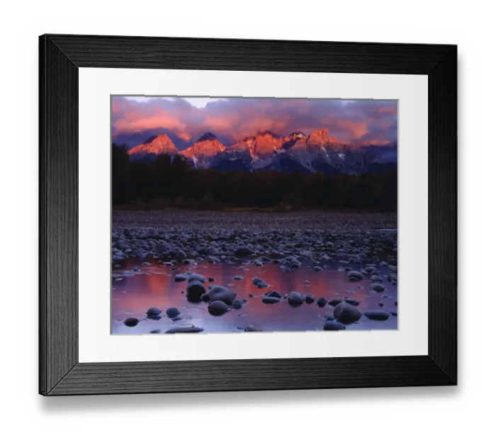 Framed Print : USA; Wyoming; Grand Teton National Park. Grand Tetons and the Snake River at sunrise Framed Print : USA; Wyoming; Grand Teton National Park. Grand Tetons and the Snake River at sunrise