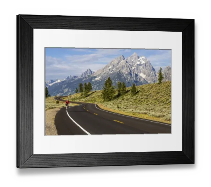 Framed Print : Road bicycling in Grand Teton National Park, Wyoming, USA (MR) Framed Print : Road bicycling in Grand Teton National Park, Wyoming, USA (MR)