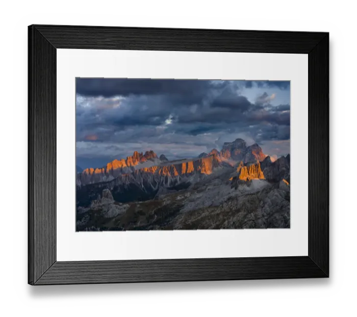 Framed Print : The dolomites in the Veneto. Monte Pelmo, Croda da Lago, Averau, Nuvolau and Ra Gusela